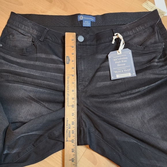 NWT Democracy Ab Technology Black High Rise Skinny Jeans Stretch Denim Size 24W - Picture 4 of 16
